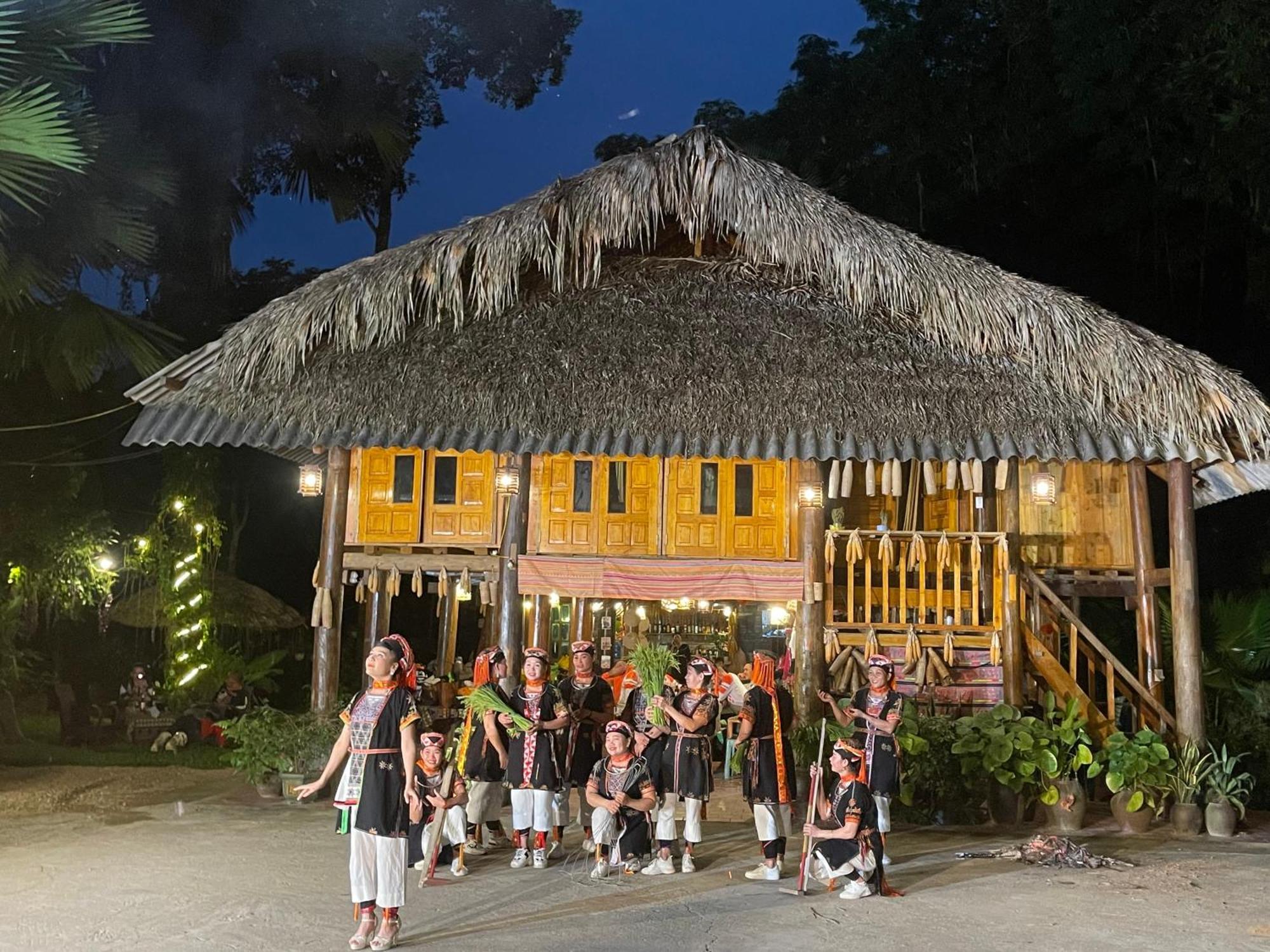 Vu Linh Palm House Eco Homestay Yen Bai Exterior foto